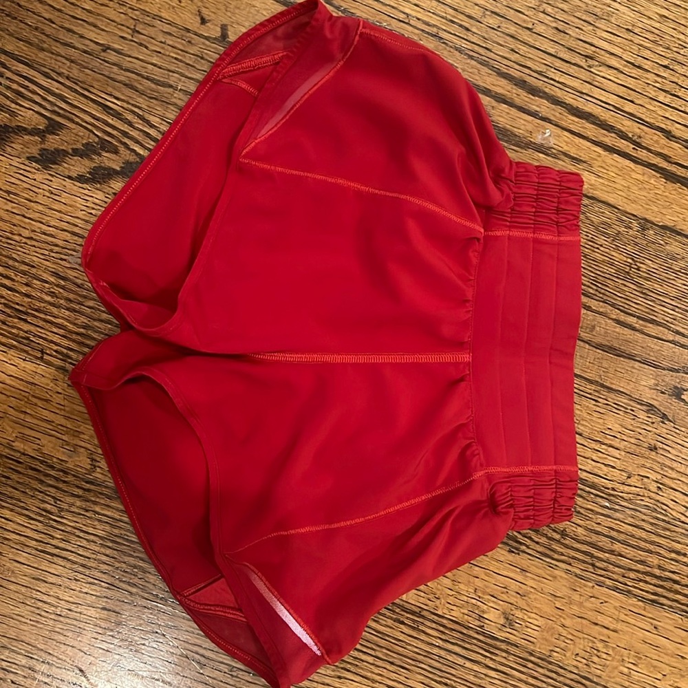 Lululemon Hotty Hot High Rise 2.5” inseam size 0